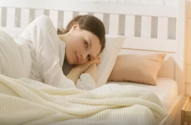 Yatmağı və heç nə etməməyi sevən insanlar: sərvət və uğur maqnitidirlər