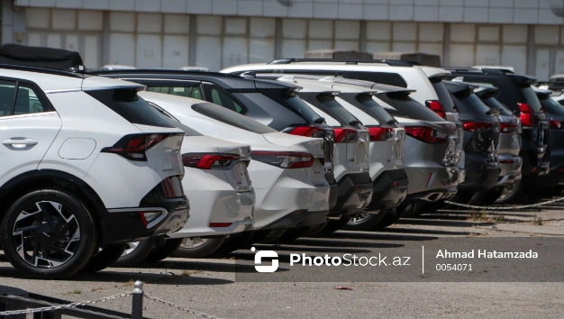 Avtomobil almaq istəyənlərin NƏZƏRİNƏ: Aldanmamaq üçün nələrə diqqət etmək lazımdır?