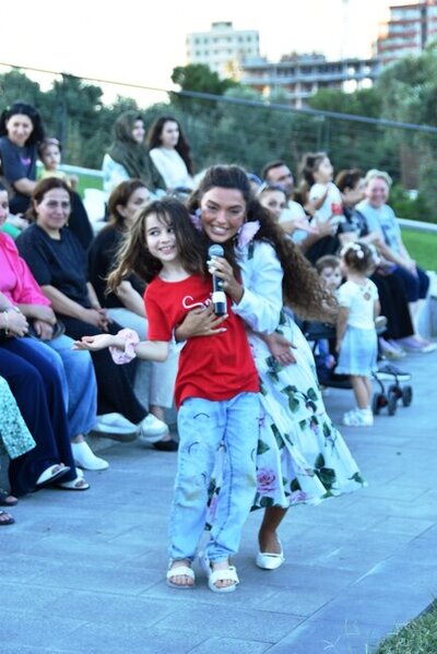 Paytaxtda yenə axşam konsertləri təşkil edildi - Fotolar