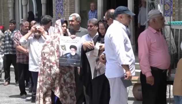 İranın girov diplomatiyasının daha bir "uğur"u