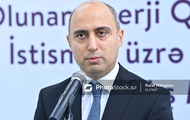 Nazir məktəblərdə pul yığılması hallarına münasibət bildirib