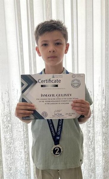 Azərbaycan komandası Dubayda keçirilən beynəlxalq olimpiadada dünya biricisi oldu