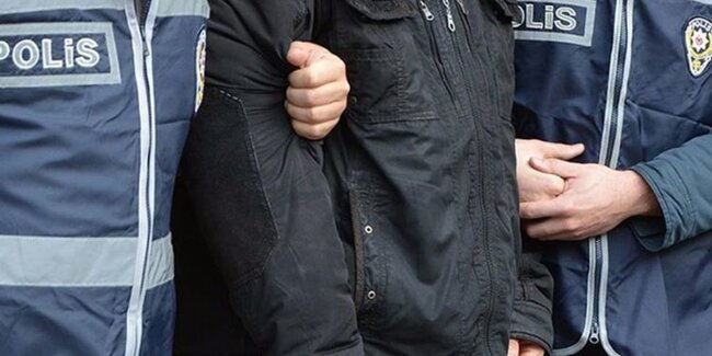 Türkiyədə 15 yaşlı uşağa cinsi zorakılıq edən polis sərbəst buraxıldı