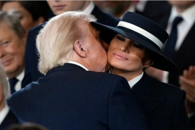 Tramp yatmazdan əvvəl həyat yoldaşını necə çağırdığını AÇIQLADI