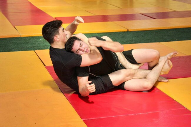 Azərbaycan Braziliya Ciu citsu İctimai Birliyinin təşkilatçılığı ilə Azərbaycan Silahlı Qüvvələri Gününə həsr olunmuş turnir keçirilib