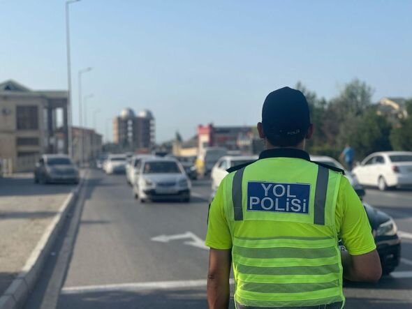 Çimərliklərə əlavə polis naryadları cəlb olunub - FOTO