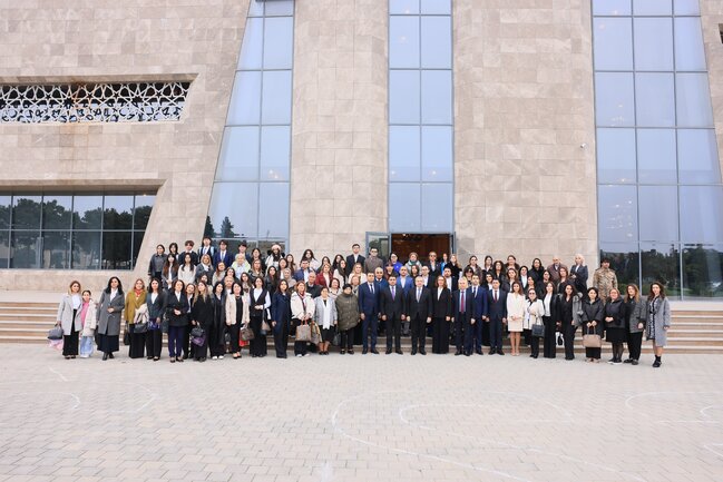 Neftçalada "AZLİNG2025 - Azərbaycan dili və müasir dilçilik: problemlər, perspektivlər və çağırışlar" beynəlxalq elmi konfransı keçirilib