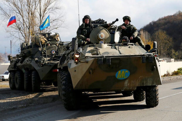 Rusiya sülhməramlılarının növbəti karvanı Xocalı aeroportunu tərk edib, Goranda qatarlara yüklənir - VİDEO