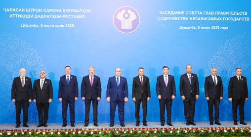 Əli Əsədov Düşənbədə MDB Hökumət Başçıları Şurasının iclasında iştirak edib