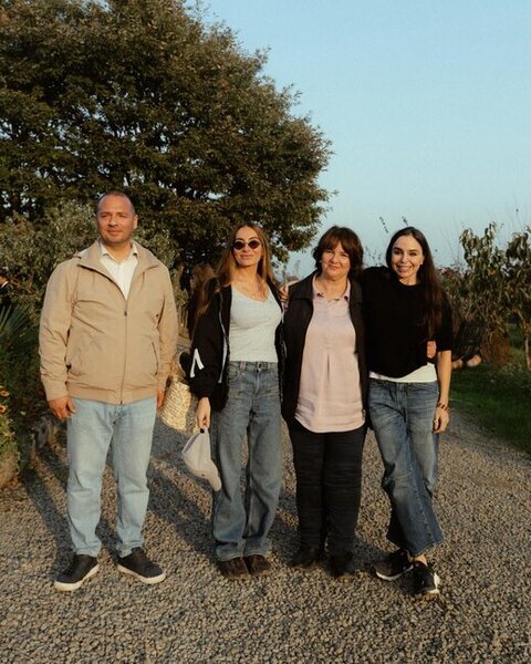 Prezident ailəsi Lənkəranda fermer təsərrüfatı ilə tanış oldu - Fotolar