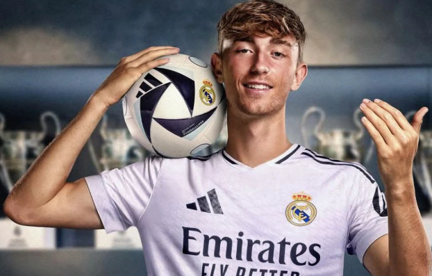 "Real Madrid" 20 yaşlı müdafiəçinin transferini rəsmiləşdirdi