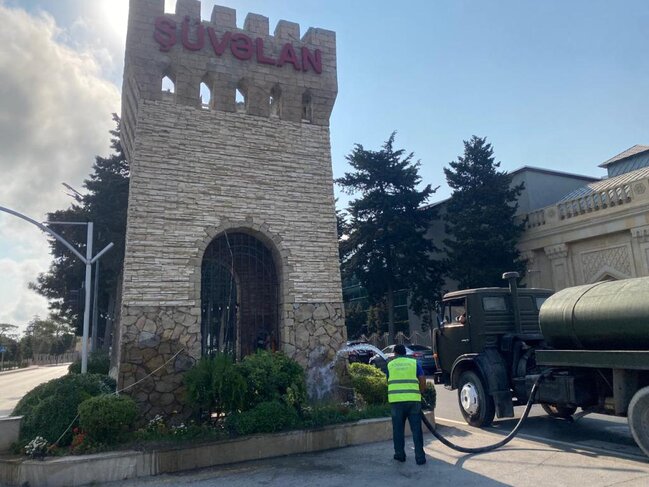 Bu günkü iməclikdə Bakının 556 küçəsi yuyuldu - FOTO