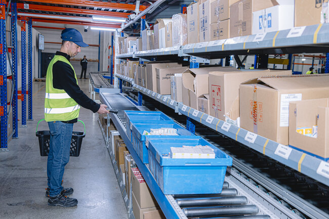 "Avromed Company" MMC müasir texnologiyalı farmasevtik deposuna media turu təşkil etdi