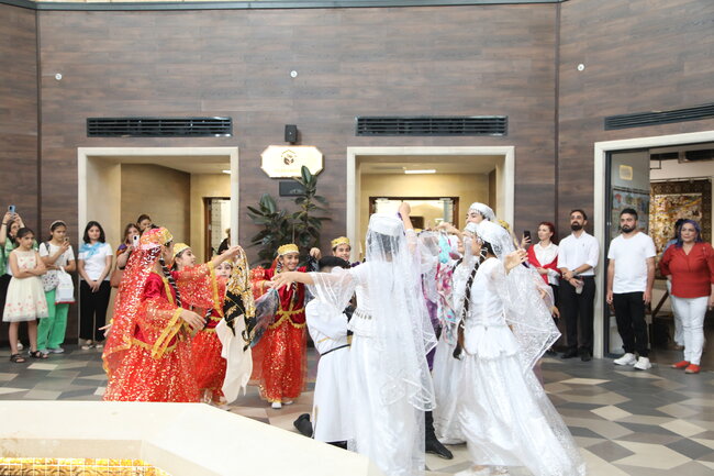 "Arşın mal alan" satış-sərgi yarmarkası keçirilir - FOTO