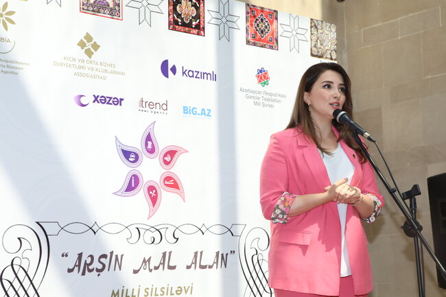 "Arşın mal alan" satış-sərgi yarmarkası keçirilir - FOTO