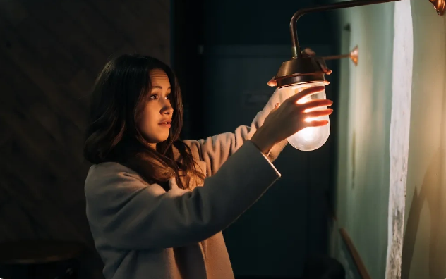 Ölən qohumun sizinlə əlaqə saxladığına dair 7 qorxulu siqnal