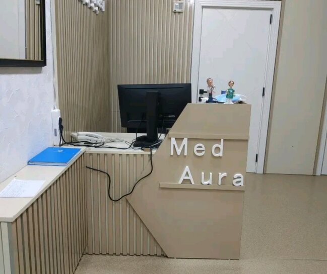"MedAura" klinikasında Yaqub Əsədinin səhv əməliyyatı: Gənc qız komaya düşdü
