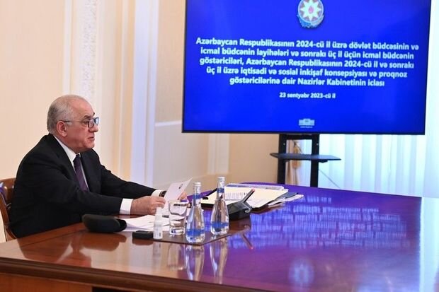 Baş nazir: "Azərbaycanın strateji valyuta ehtiyatları 67 milyard dollara çatıb"