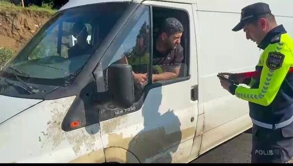 Lerikdə kobud qayda pozuntularına yol verən sürücülər aşkarlanıb - FOTO