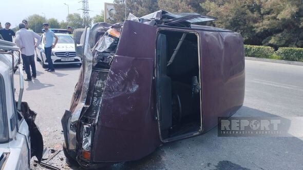 Kürdəmirdə qəza: Xəsarət alanlar var - FOTO