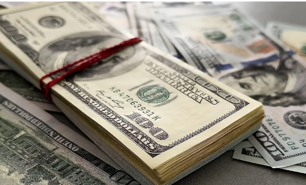 Rusiyalı dənizçi Dubayda lotereyada bir milyon dollar uddu