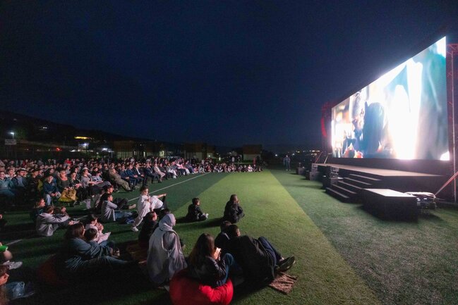 "AzerGold" QSC və Bakı Media Mərkəzinin təşkilatçılığı ilə Daşkəsəndə milli kino seansı keçirilib - FOTO