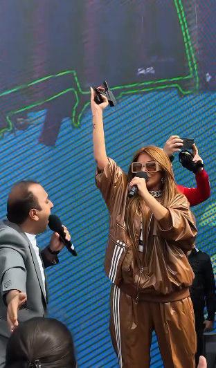 "Bakı marafonu"na Aygün Kazımova start verdi - FOTOLAR