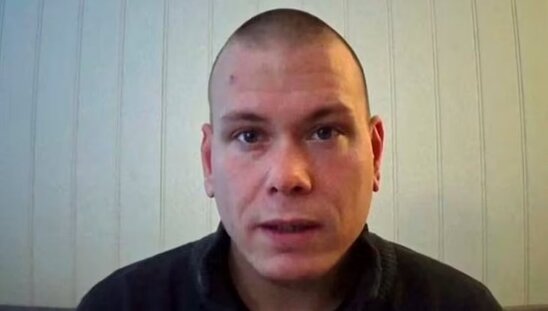 Psixoloji problemli şəxs mağazaya oxla hücum edib 5 nəfəri öldürdü - FOTO