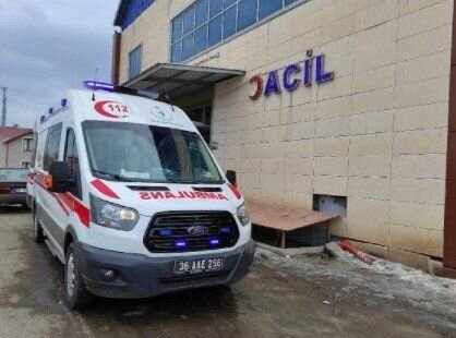 11-ci sinif şagirdi onunla evlənmək istəyən kişini öldürdü - FOTO