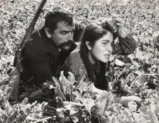 19 yaşında dünyasını dəyişən aktrisanın ürəkağrıdan həyat hekayəsi - FOTOlar