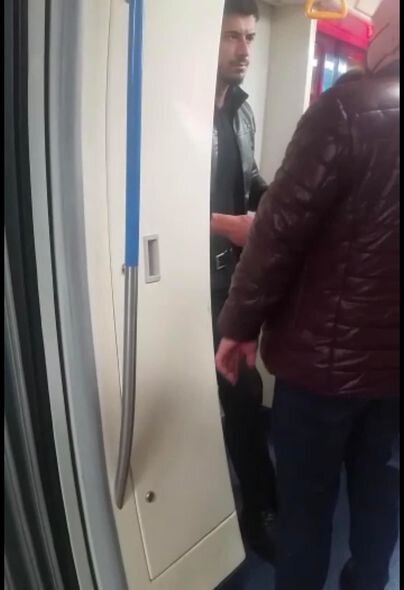 Polis mülki geyimdə ictimai nəqliyyatda reydləri davam etdirir - FOTO
