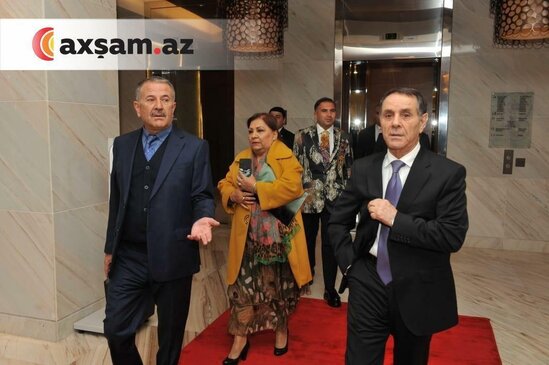 Xanəndə orucluqda toy etdi - qonaqlar arasında keçmiş baş nazir də var - FOTO