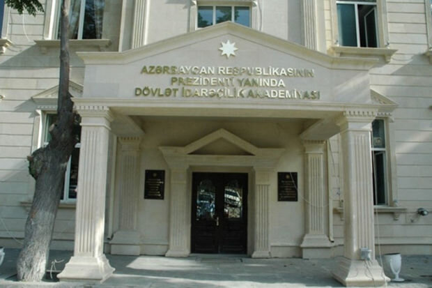 Dövlət İdarəçilik Akademiyasına yeni dekan təyin olundu - FOTO