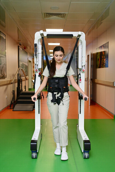 Əliyevalar Yeni Klinikada mərkəzlərin açılışında - Fotolar