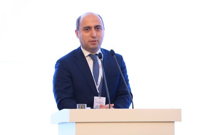 V İqtisadiyyat və İdarəetmə Sahəsində Tədqiqatçıların Beynəlxalq Elmi Konfransı keçirilir