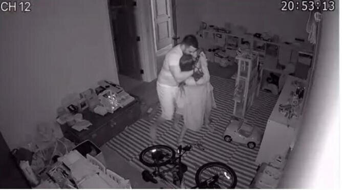 Məşhur aktyorun nişanlısını döydüyü GÖRÜNTÜLƏR YAYILDI - FOTO