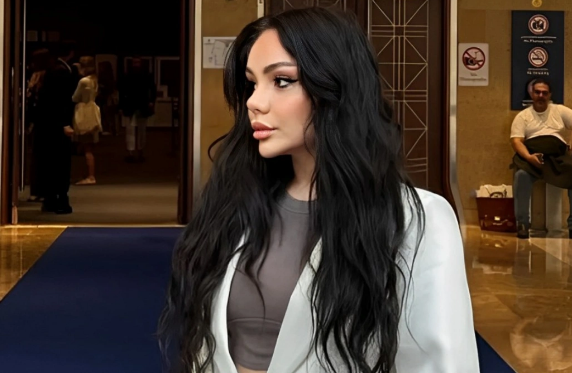 Səhiyyə Nazirliyi estetik klinikanın həkimini CƏRİMƏLƏDİ