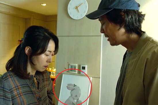 Rusiyalı illüstrator öz əsərini "Squid Game" serialında gördü - FOTO