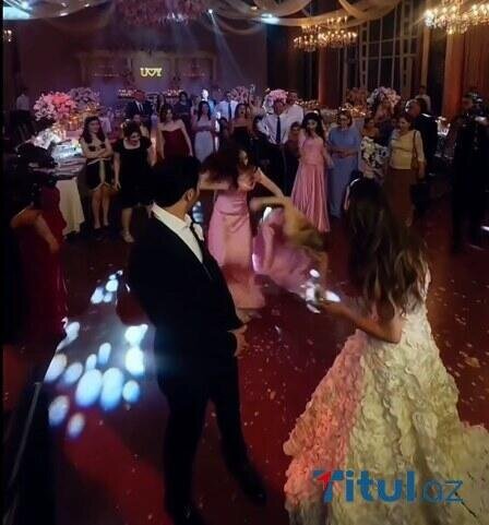 Bakıda DƏBDƏBƏLİ TOY: Qız ağzı üstə yıxıldı... - FOTOLAR