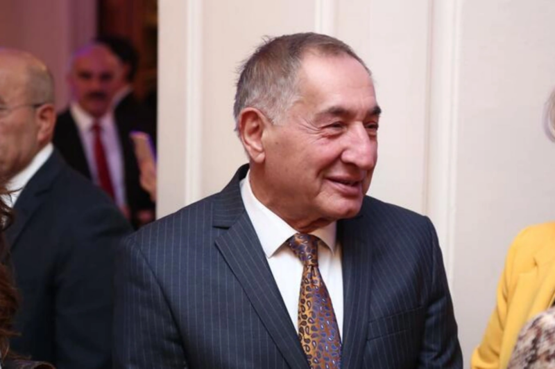 Xalq artisti təcili əməliyyata alındı