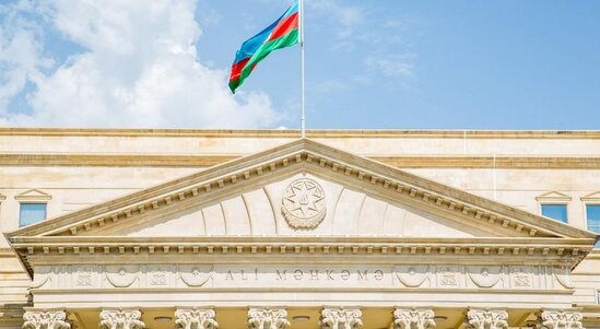 Azərbaycan Ali Məhkəməsinin 100 illiyi ilə bağlı yubiley medalı təsis olundu