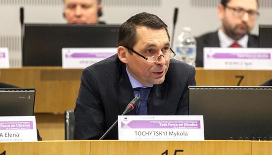 Ukrayna Rusiya ilə danışıqlara onu göndərir