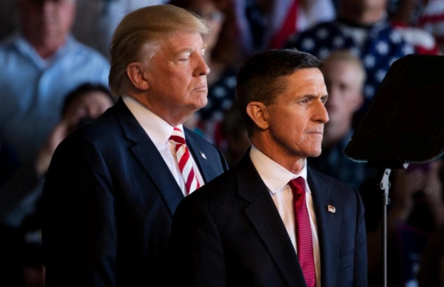 Trampın sabiq köməkçisi 50 milyon dollar təzminat tələb edir