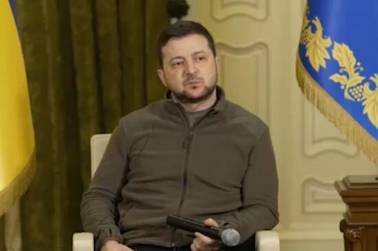 Zelenski: "Büdcədən axırıncı pullarımızı da çıxarıb verməyə hazırıq"