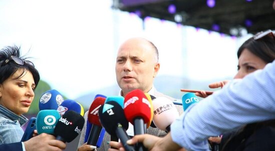Nazir: "Xarıbülbül" Festivalı çərçivəsində möhtəşəm bayram oldu"