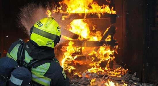 Bakıda şadlıq sarayında yanğın olub