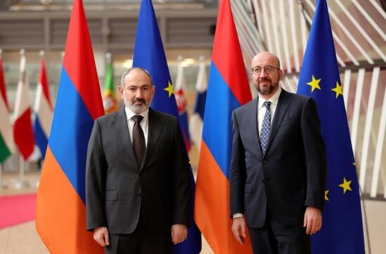 Paşinyan Şarl Mişellə görüşdü