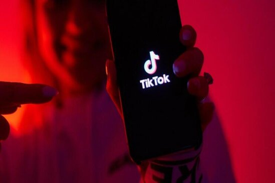 "TikTok"la bağlı ŞOK İDDİA: Məxfilik sual altındadır?