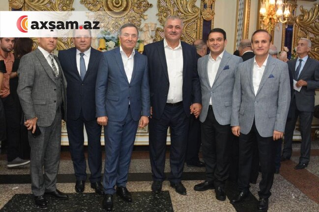 Almaxanımın toyuna kimlər gəldi? - FOTOLAR