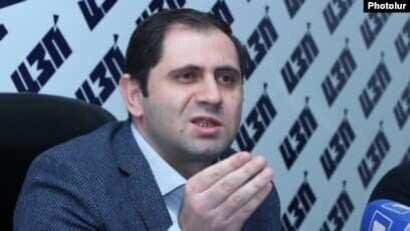 Papikyan Müdafiə Nazirliyinin nömrələri olan kortec ilə Qafanda olub...